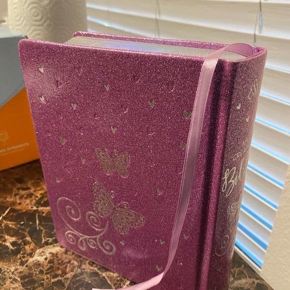 My Creative Bible for Girls, Journaling Bible - ESV - Purple Glitter Hardcover - Picture 4 of 16